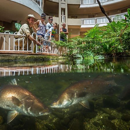 Doubletree By Hilton Cairns Hotel Exterior foto