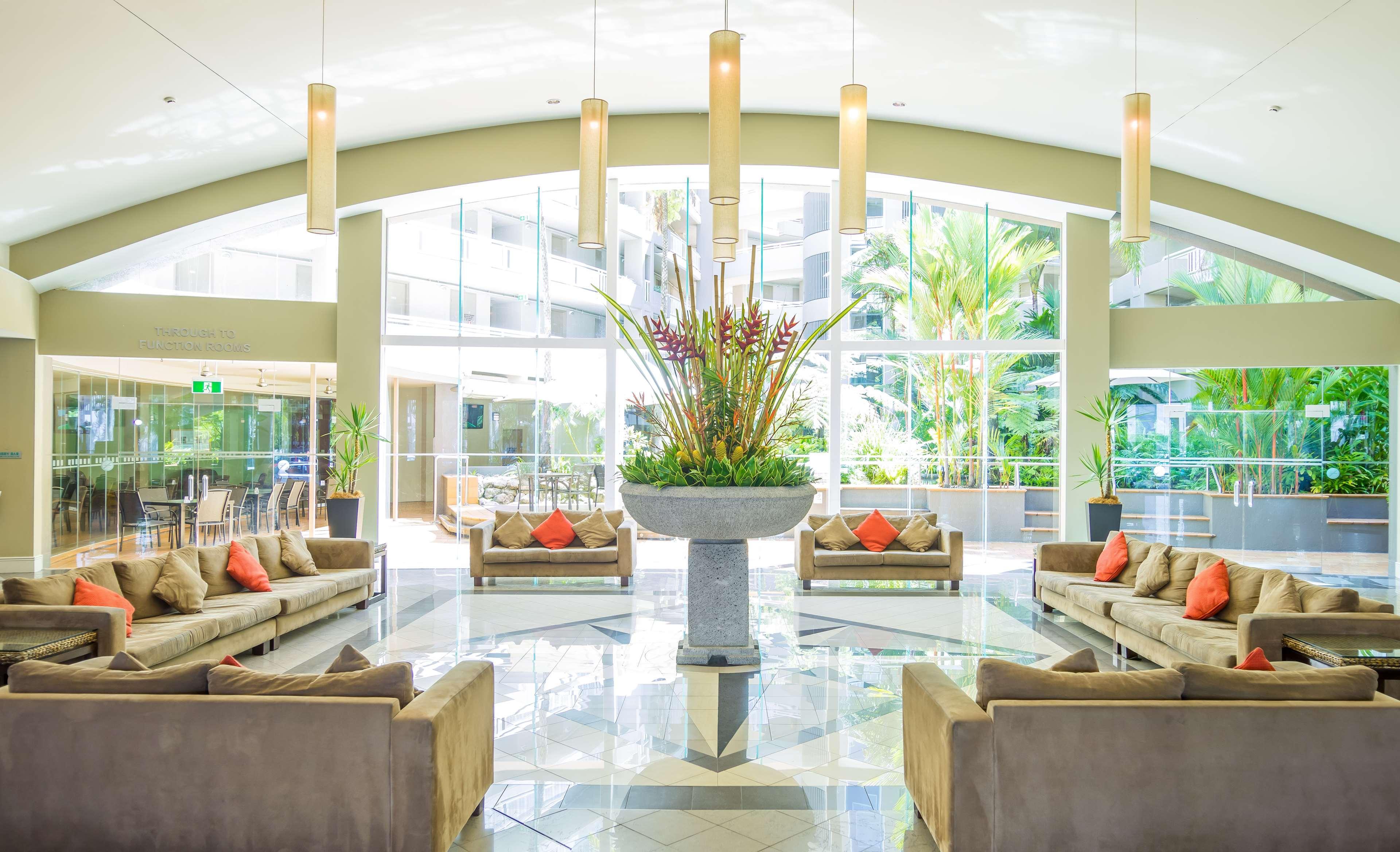 Hotel Doubletree By Hilton Cairns Exterior foto